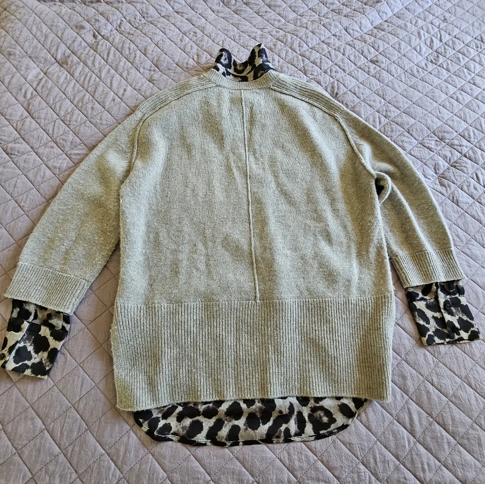 Brochu Walker Alum V-Neck Layered Animal Print Wool‎ Cashmere Blend Sweater sz M